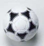 韦世豪,叛逆少年蜕,变为国足精,开宝体育,开宝体育官网,开宝体育官方,开宝体育下载