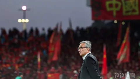 许玮甯喜结连理，邱泽携手步入婚姻殿堂，林心如温馨献上祝福