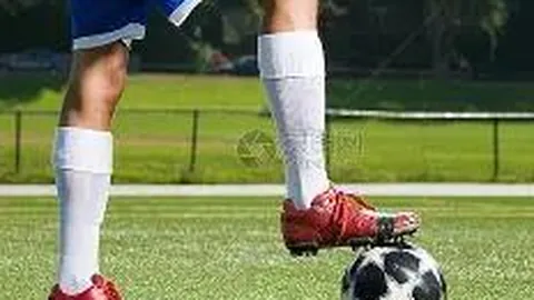 石家庄永昌客场0-2负武汉卓尔，埃弗拉梅双响助卓尔冲击附加赛席位